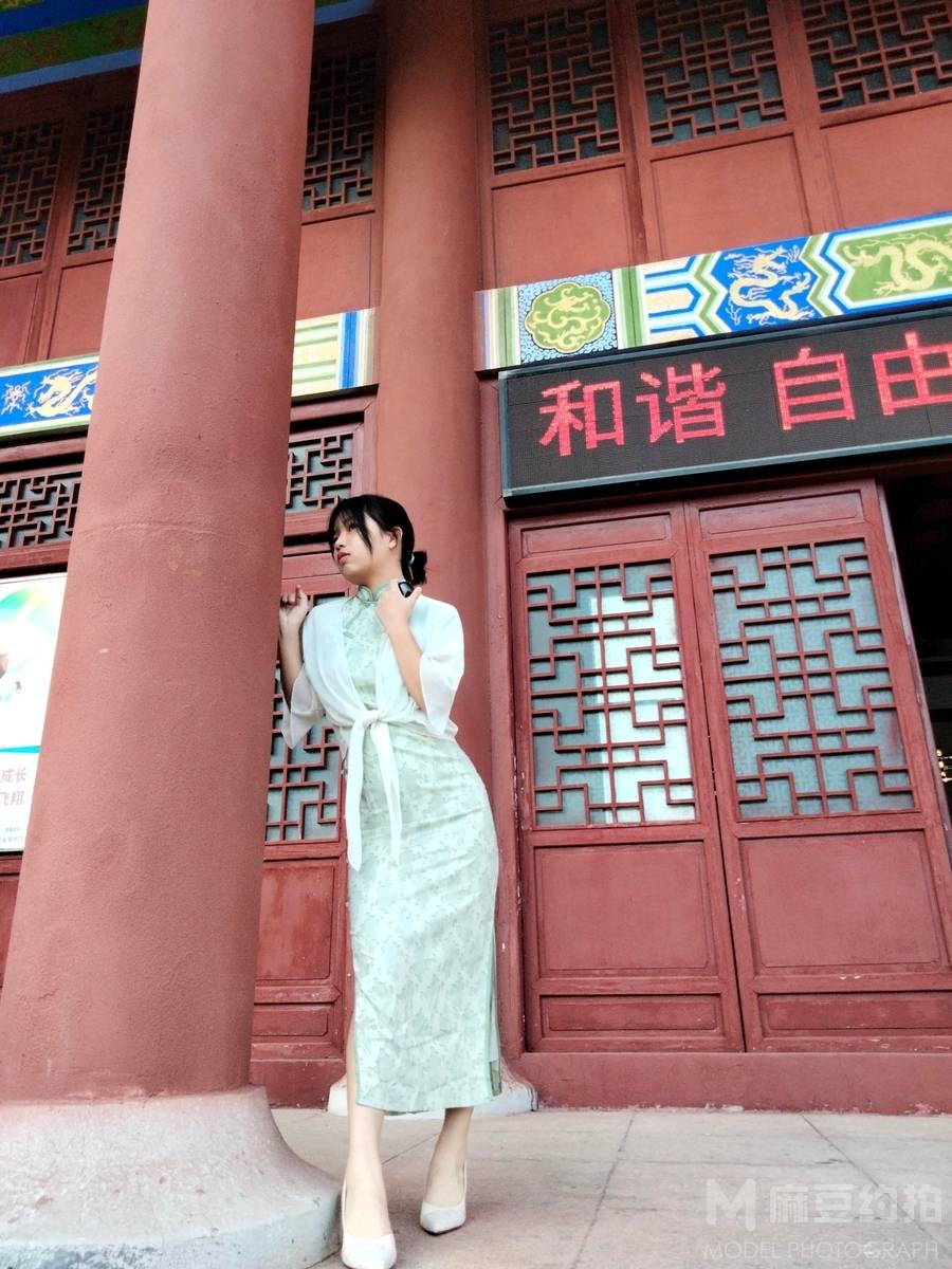 民国模特