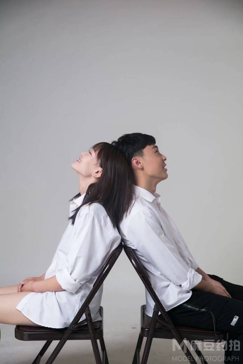 情侣模特