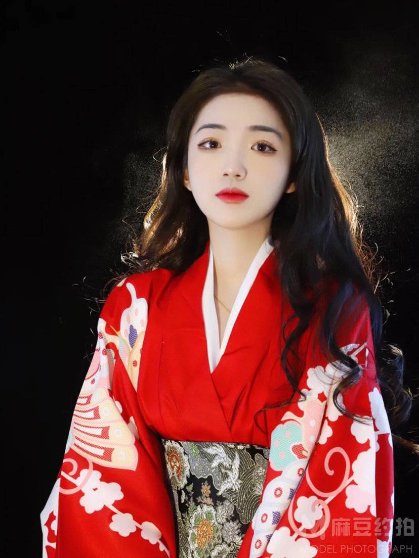 和服模特
