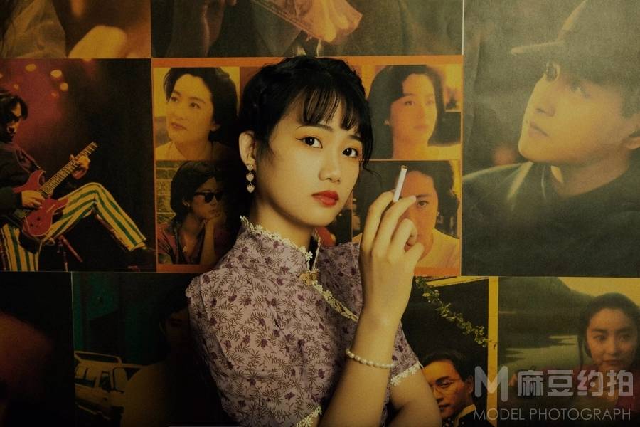 情绪模特