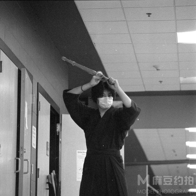 黑白模特