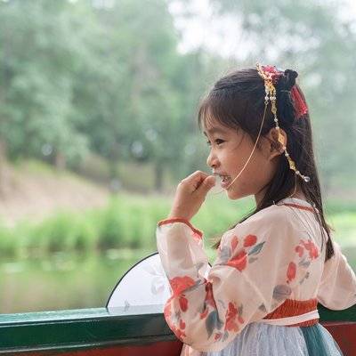 汉服模特