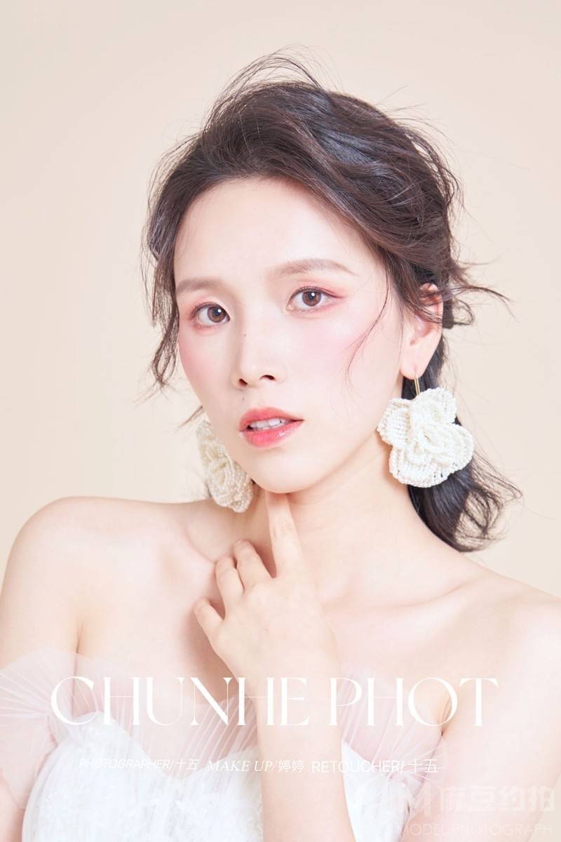 妆容模特