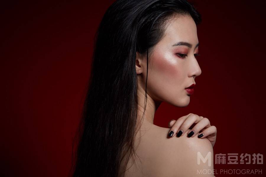 暗黑模特