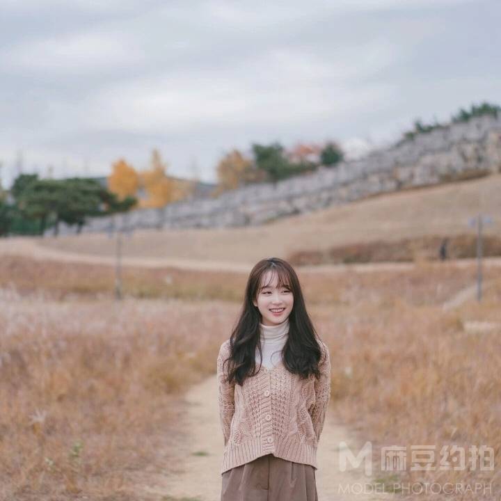 宝丽来模特