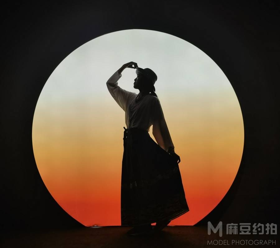 校园模特