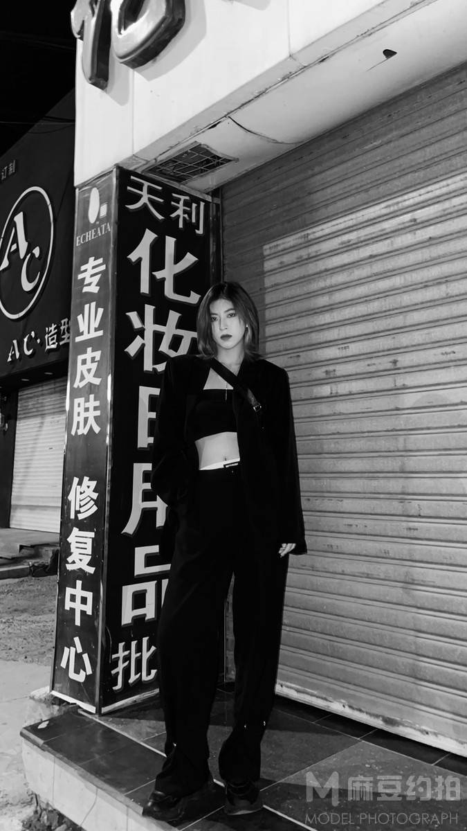 暗黑模特