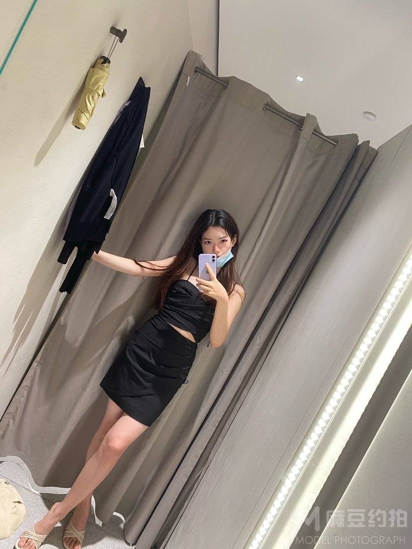 纪实模特