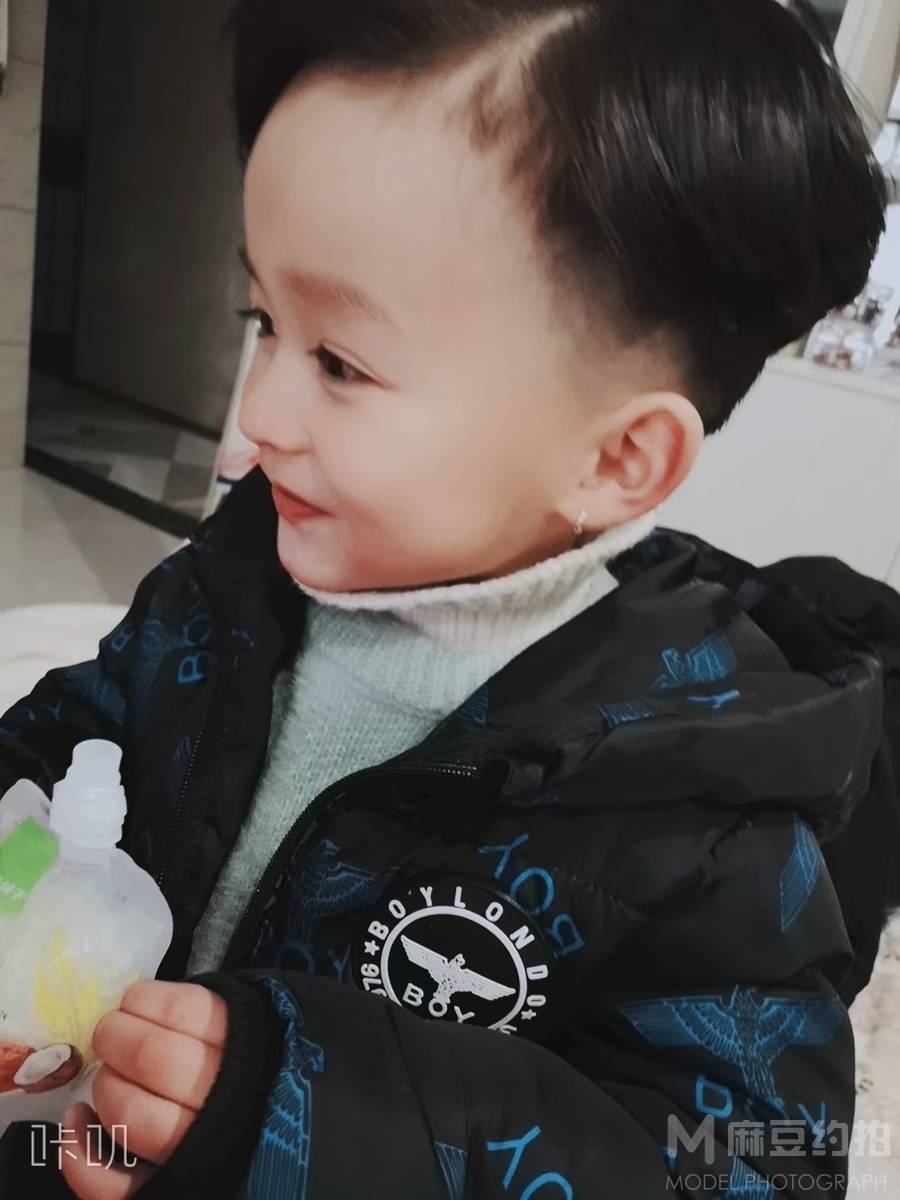 胶片模特