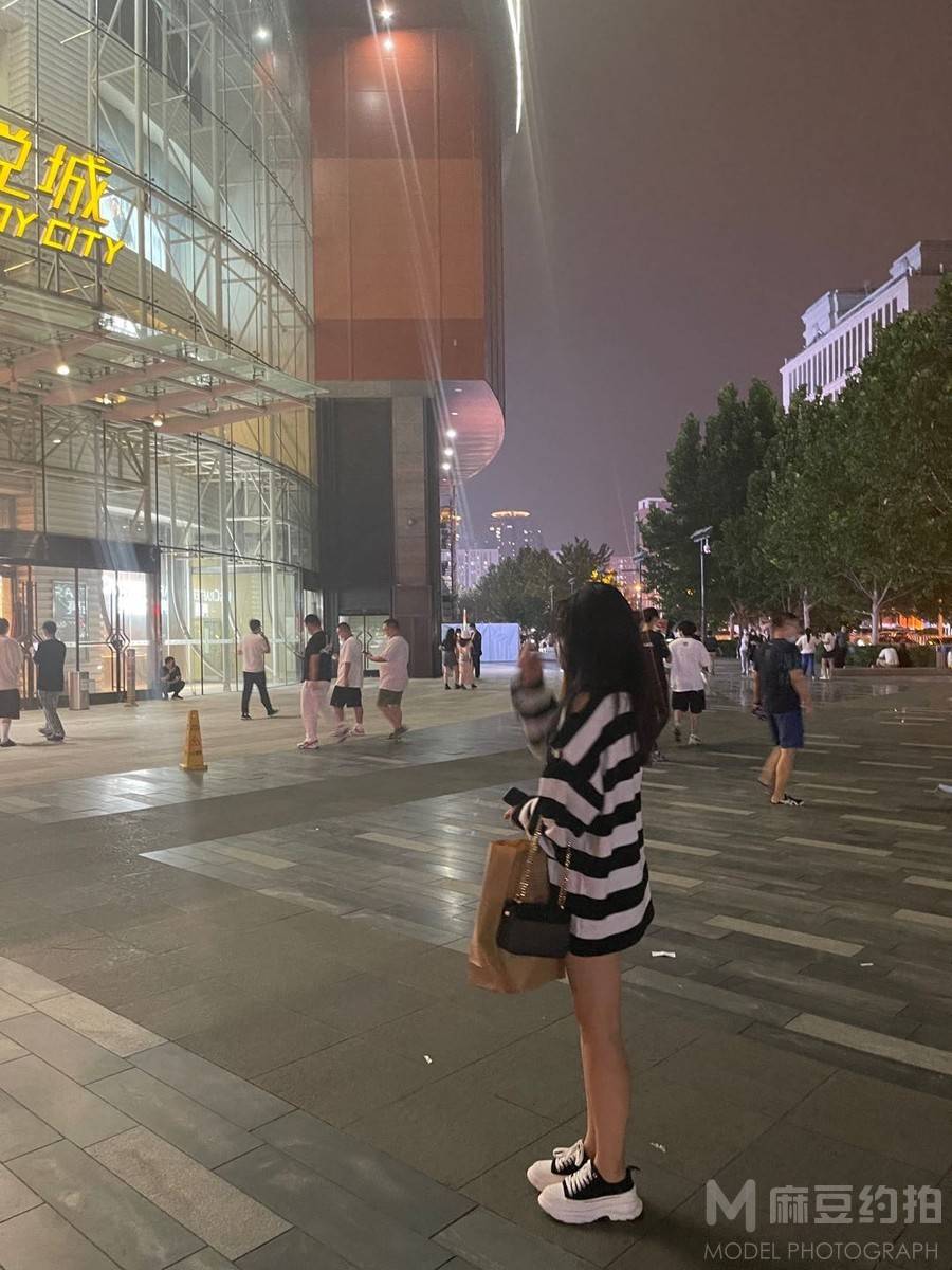 情侣模特