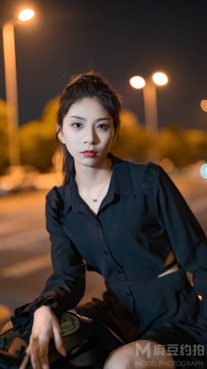 夜景模特
