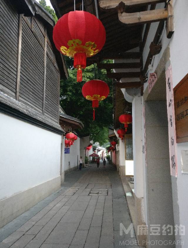 民国模特