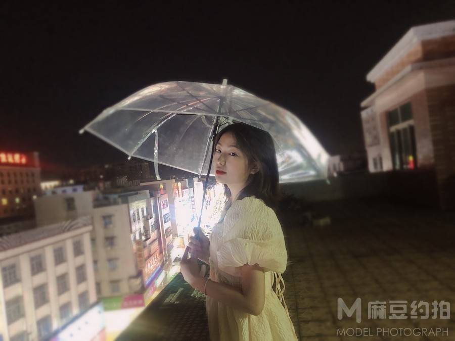 清新模特