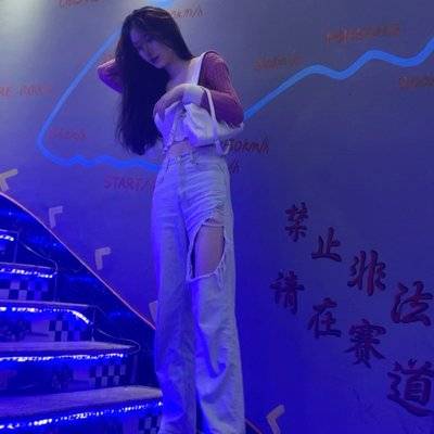 黑白模特