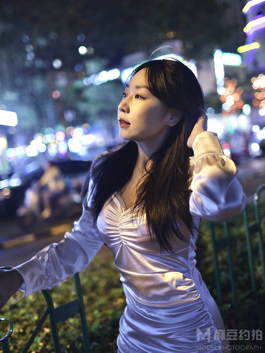 夜景模特