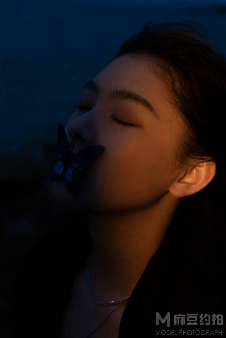 夜景模特