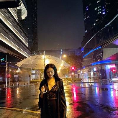 夜景模特