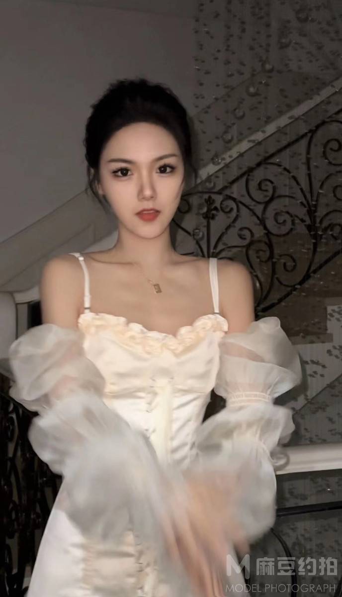 胶片模特