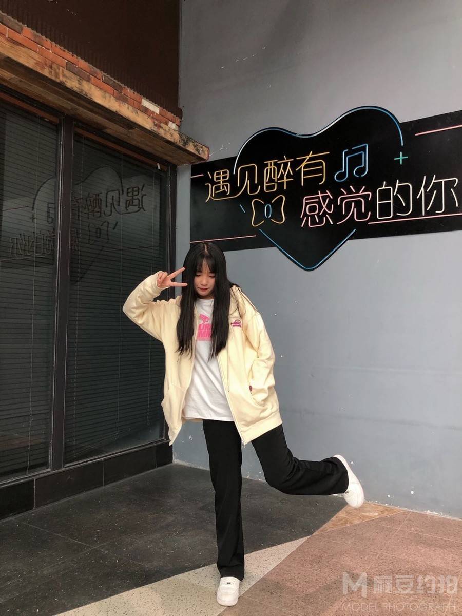 时尚模特