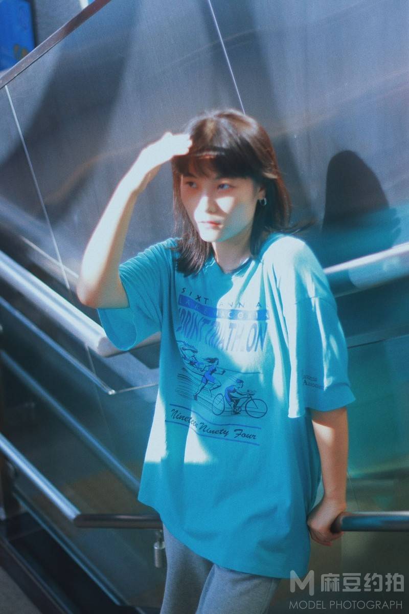 胶片模特