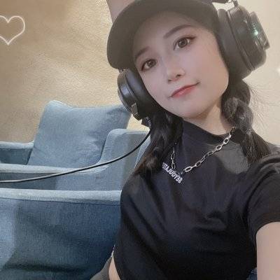 黑白模特
