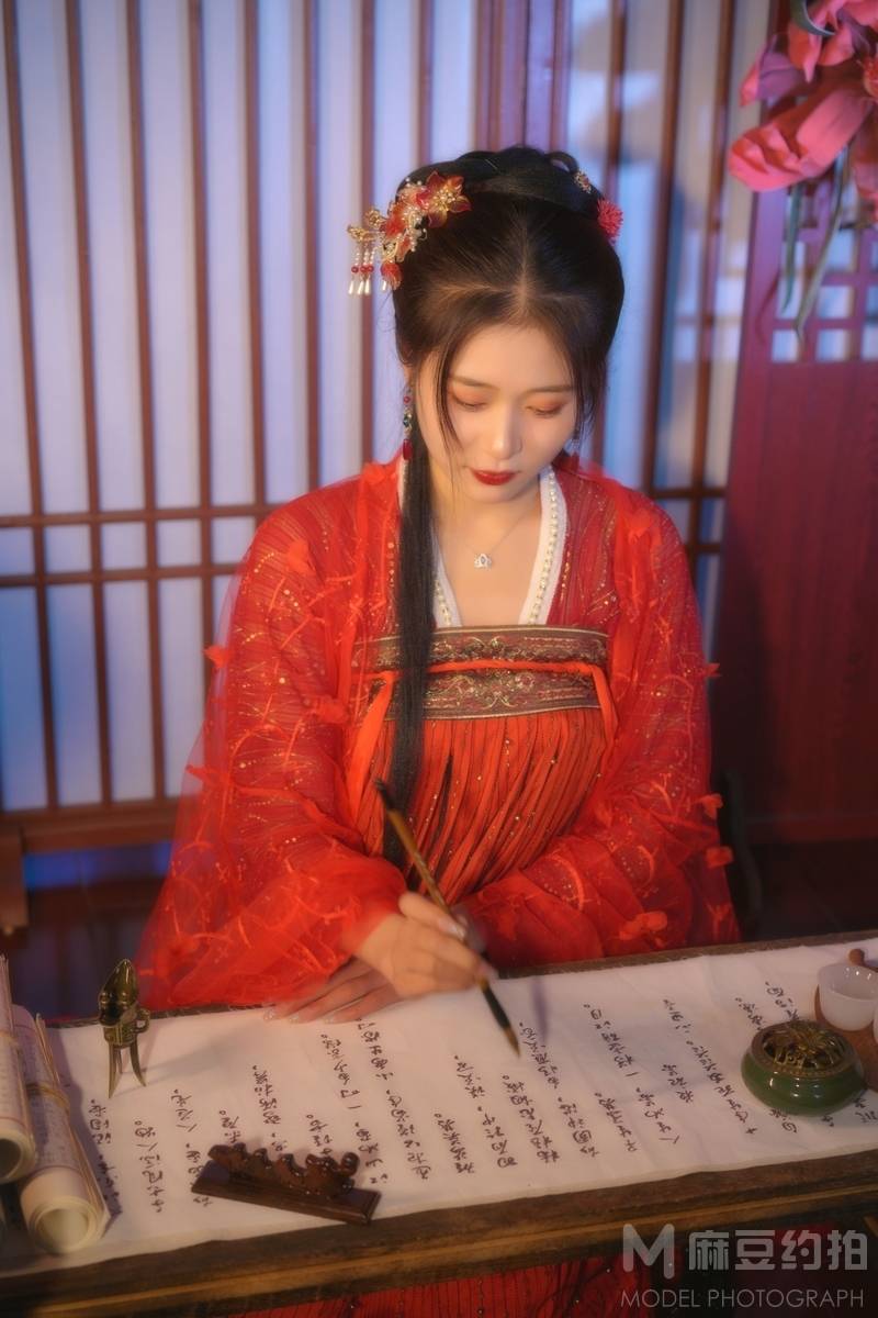 清新模特