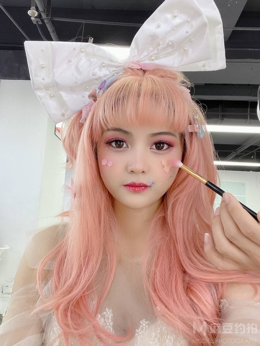 少女模特