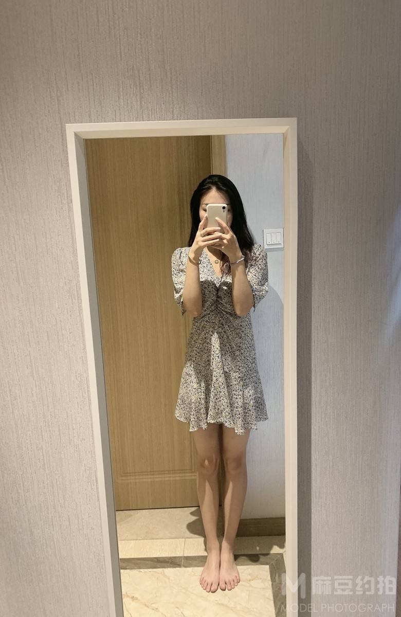 胶片模特