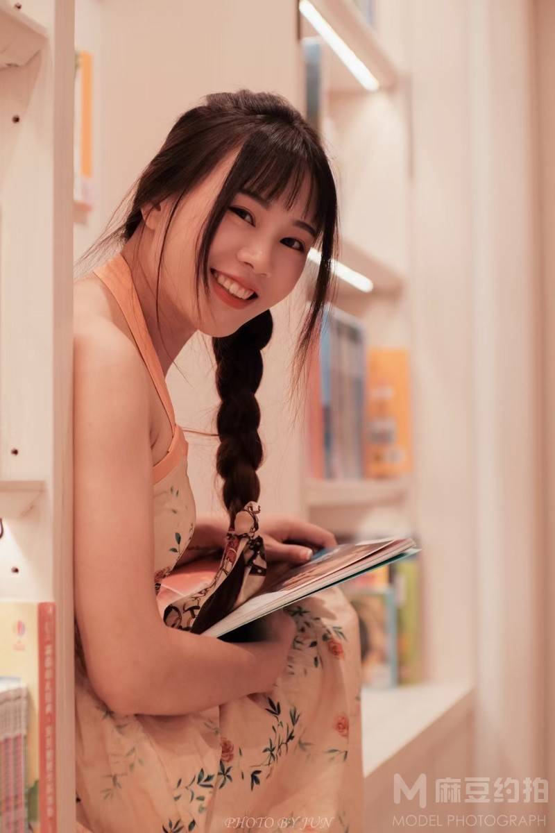 纪实模特