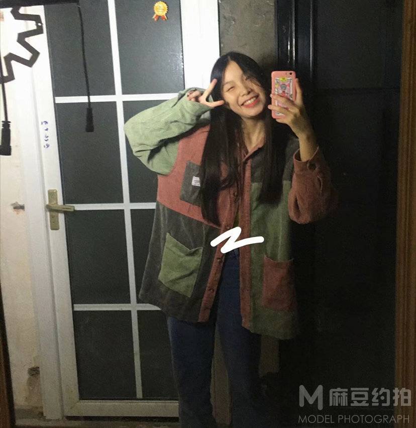 校园模特