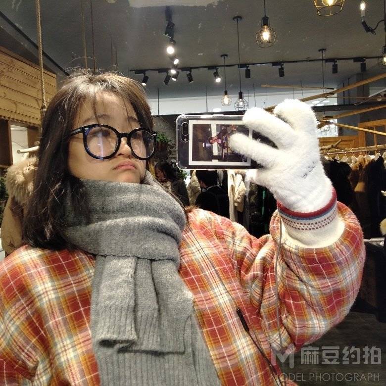 校园模特