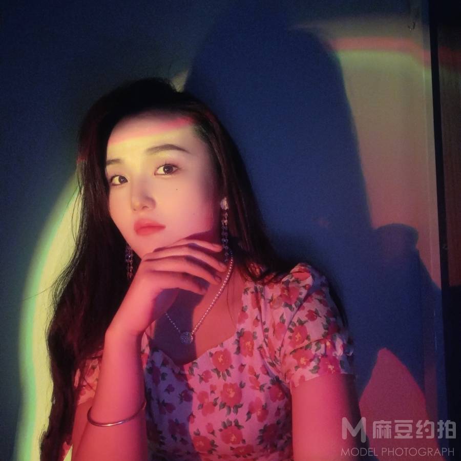 清新模特