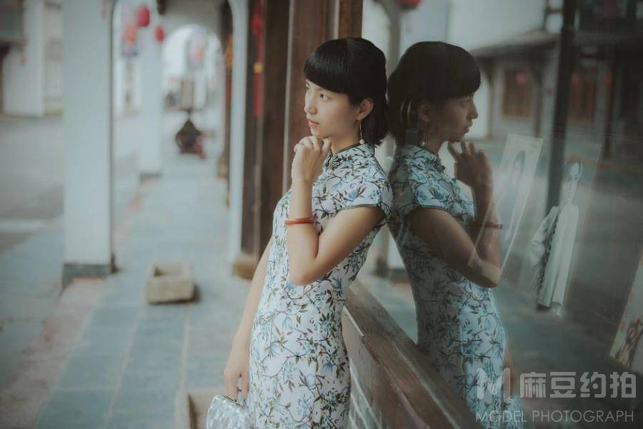 民国模特