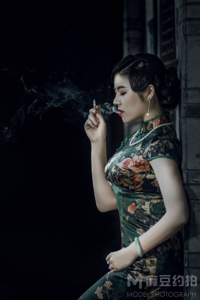 暗黑模特