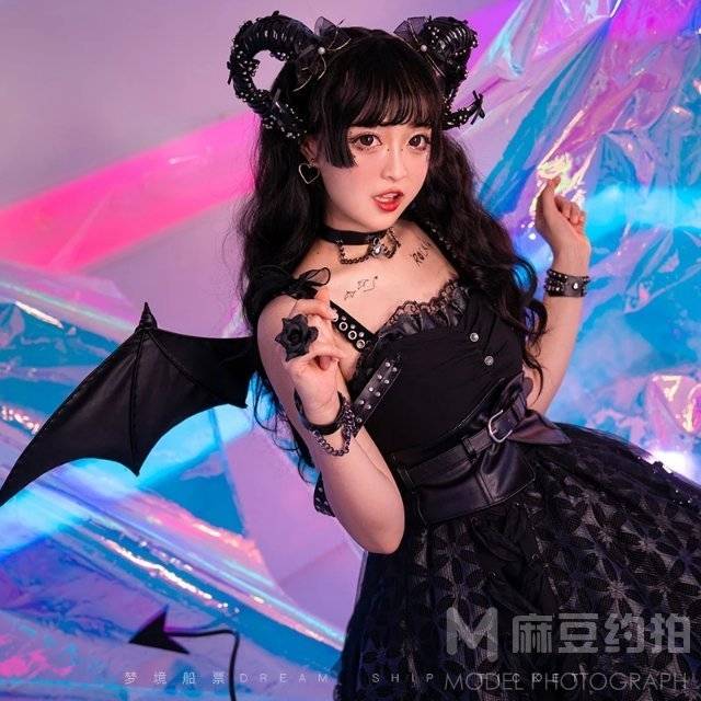 暗黑模特