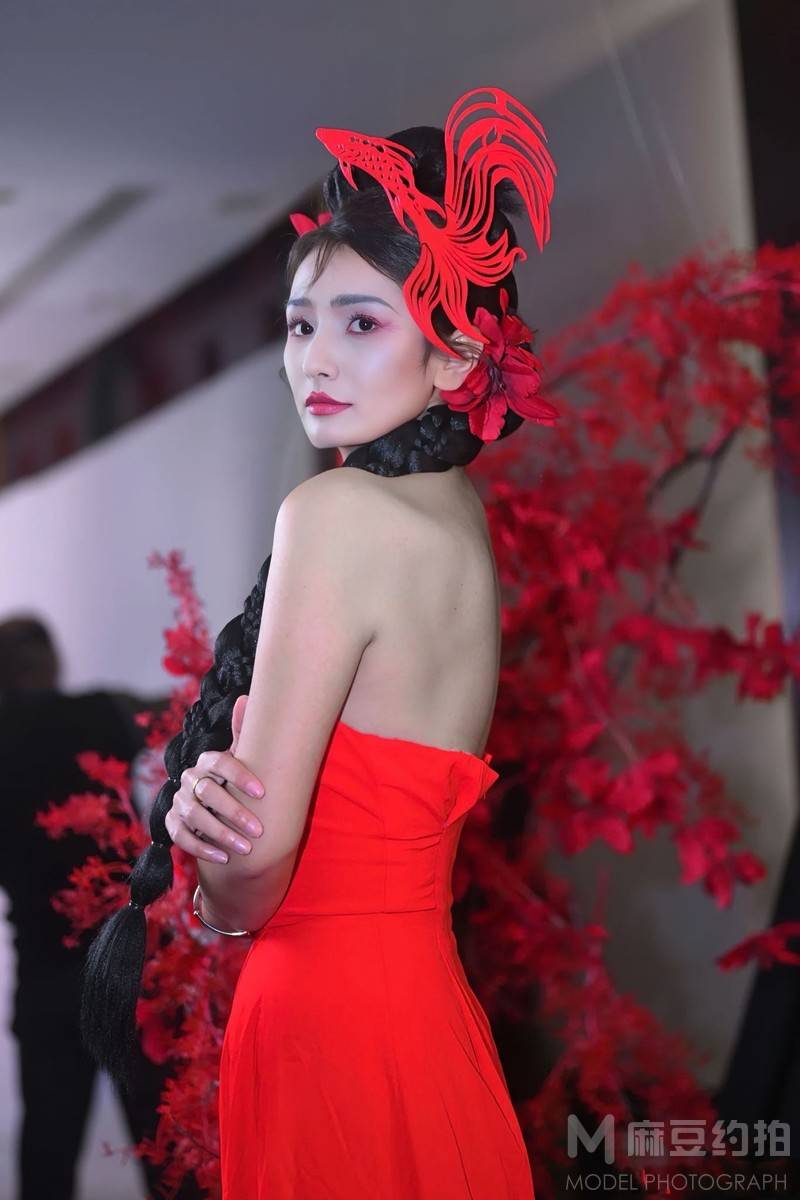 妆容模特
