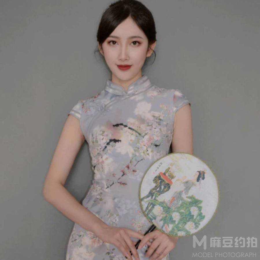 民国模特