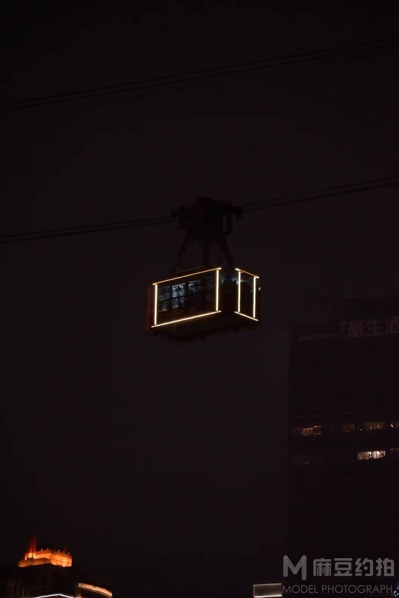 夜景模特
