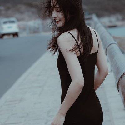 黑白模特