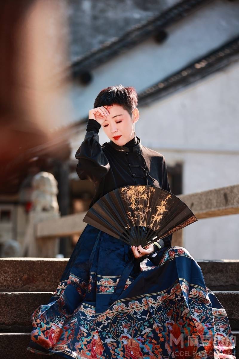 汉服模特