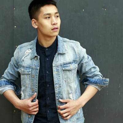 黑白模特