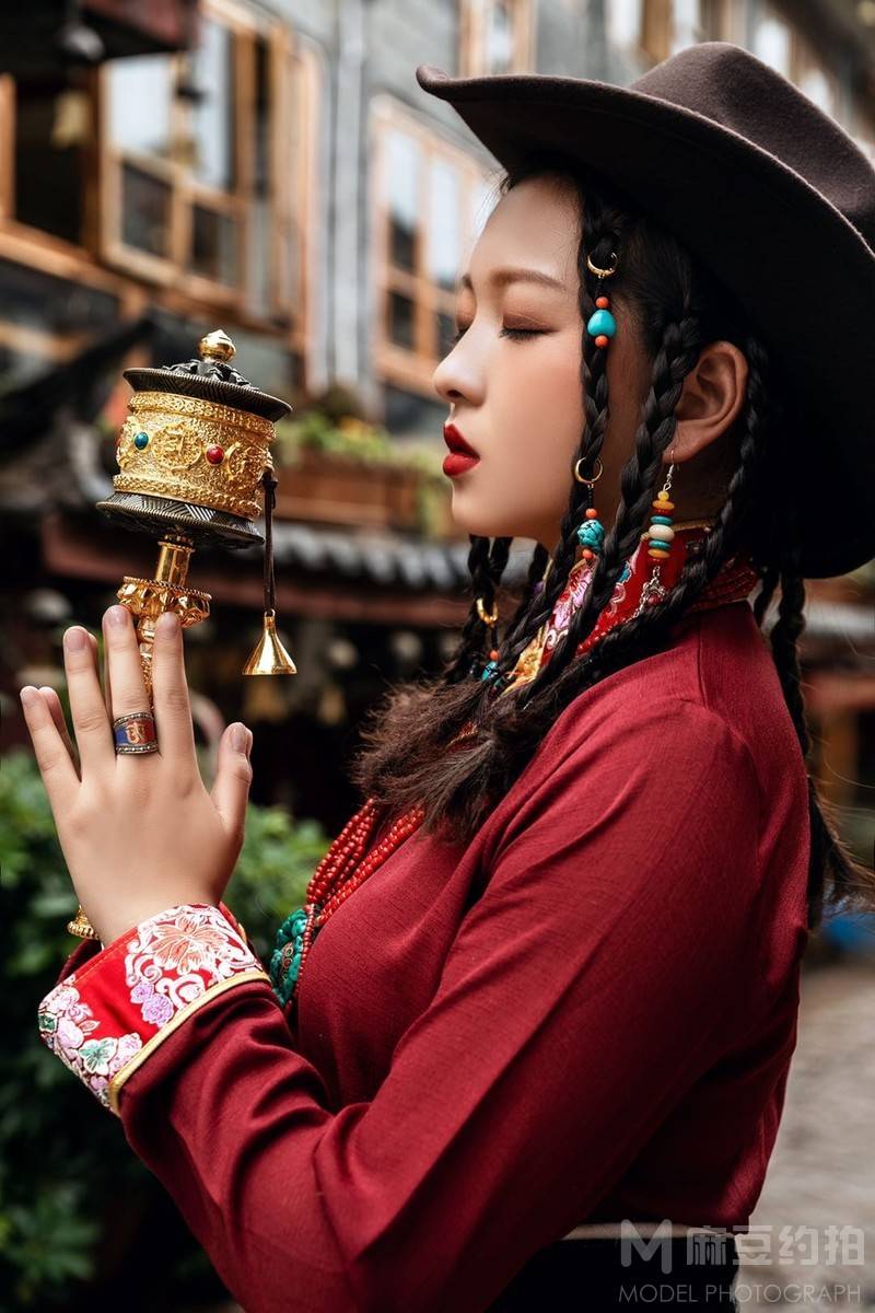 妆容模特