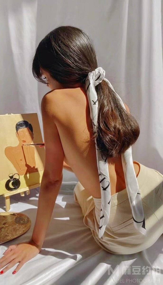 纪实模特