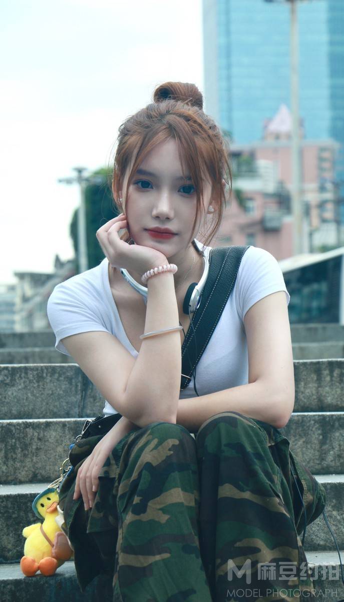 清新模特