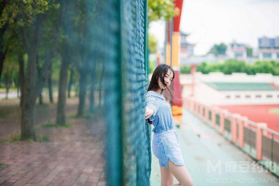 校园模特