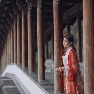 汉服模特