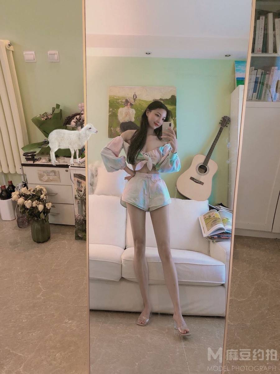 宝丽来模特