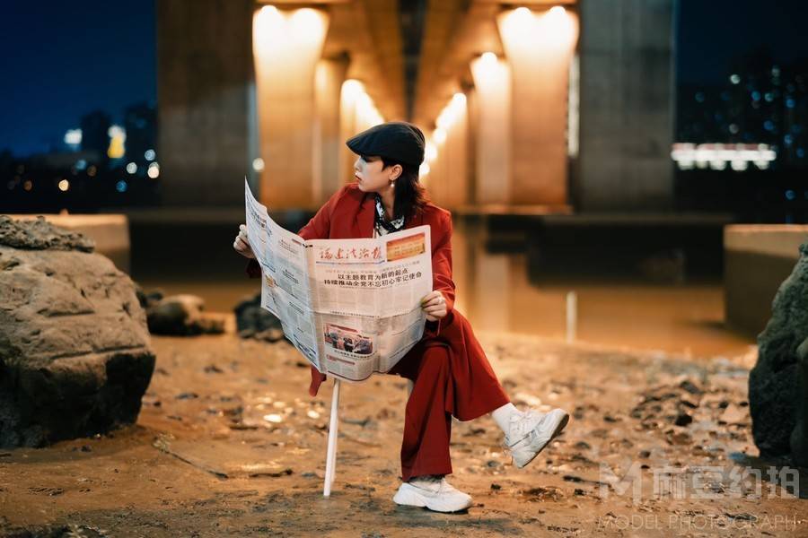 情绪模特