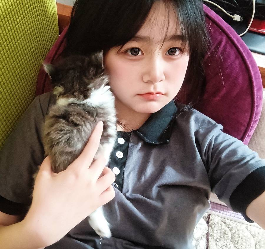 少女模特