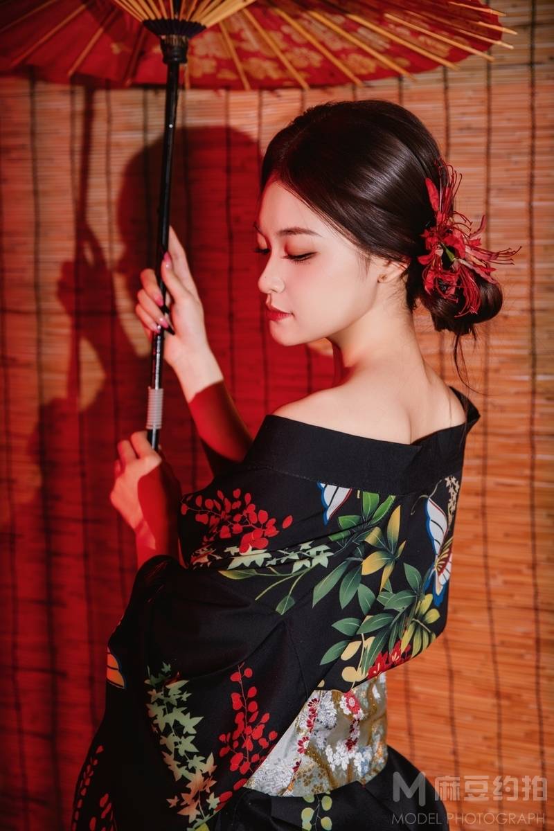 和服模特